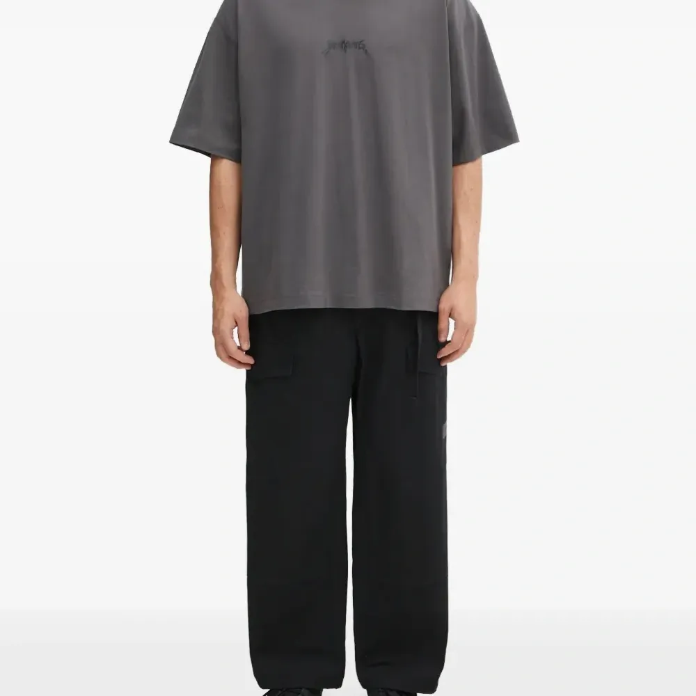 Футболка с короткими рукавами и принтом-логотипом