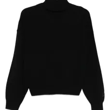 Свитер фактурной вязки с высоким воротником