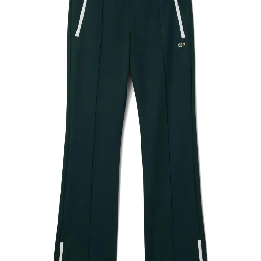 Спортивные штаны с нашивкой-логотипом