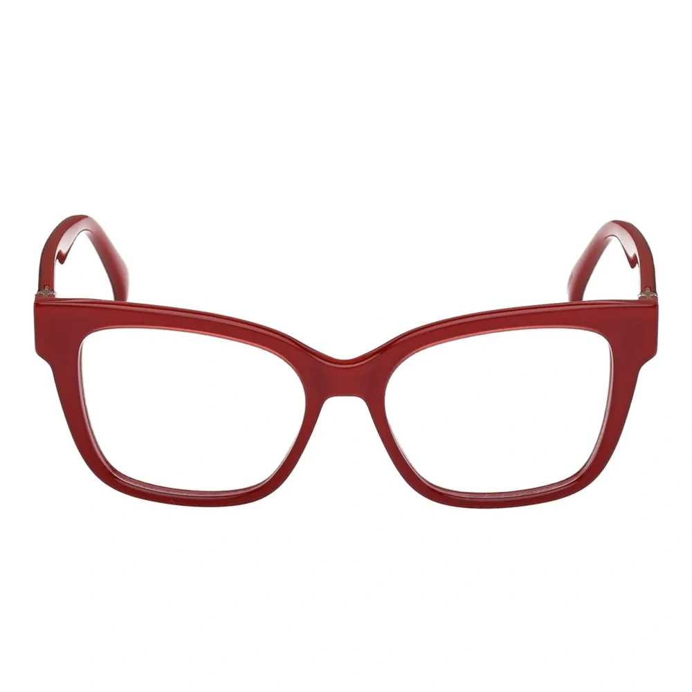 Очки в прямоугольной оправе