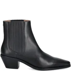 Ботильоны с заостренным носком Ботильоны с заостренным носком