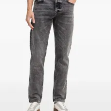 Прямые джинсы Прямые джинсы