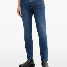 Джинсы с нашивкой-логотипом