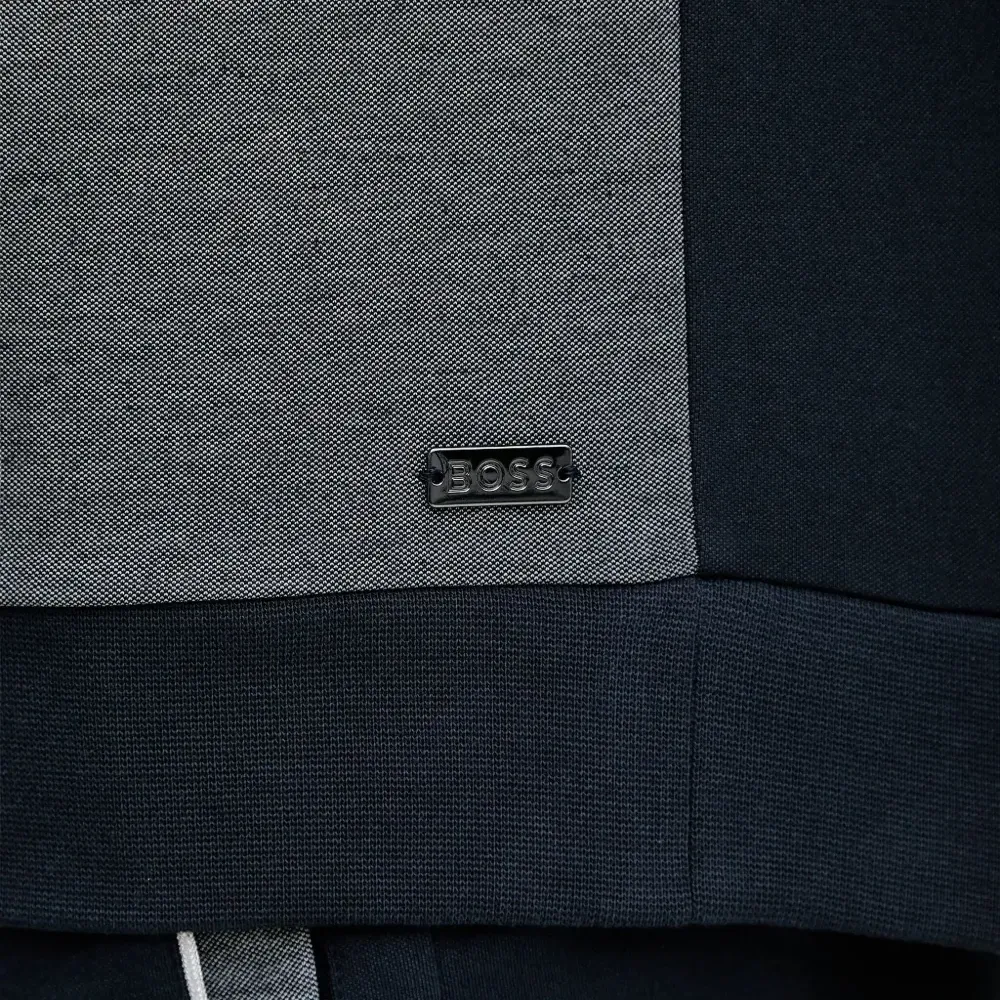 Толстовка в стиле колор-блок