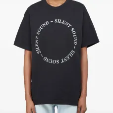 Футболка с круговым логотипом