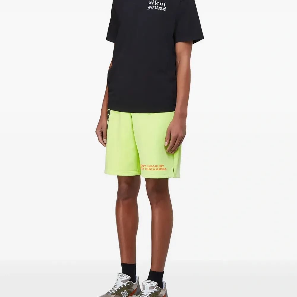 Футболка с отражающим логотипом