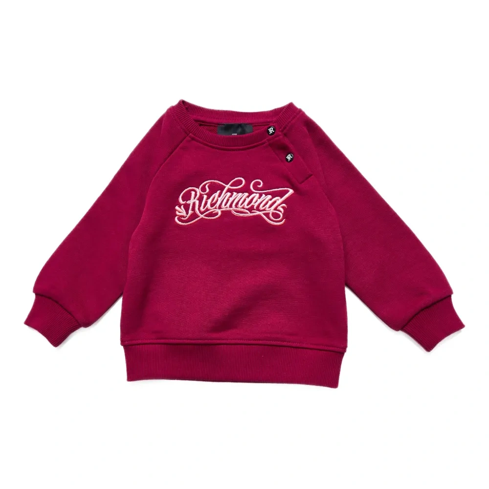 Толстовка с вышитым логотипом