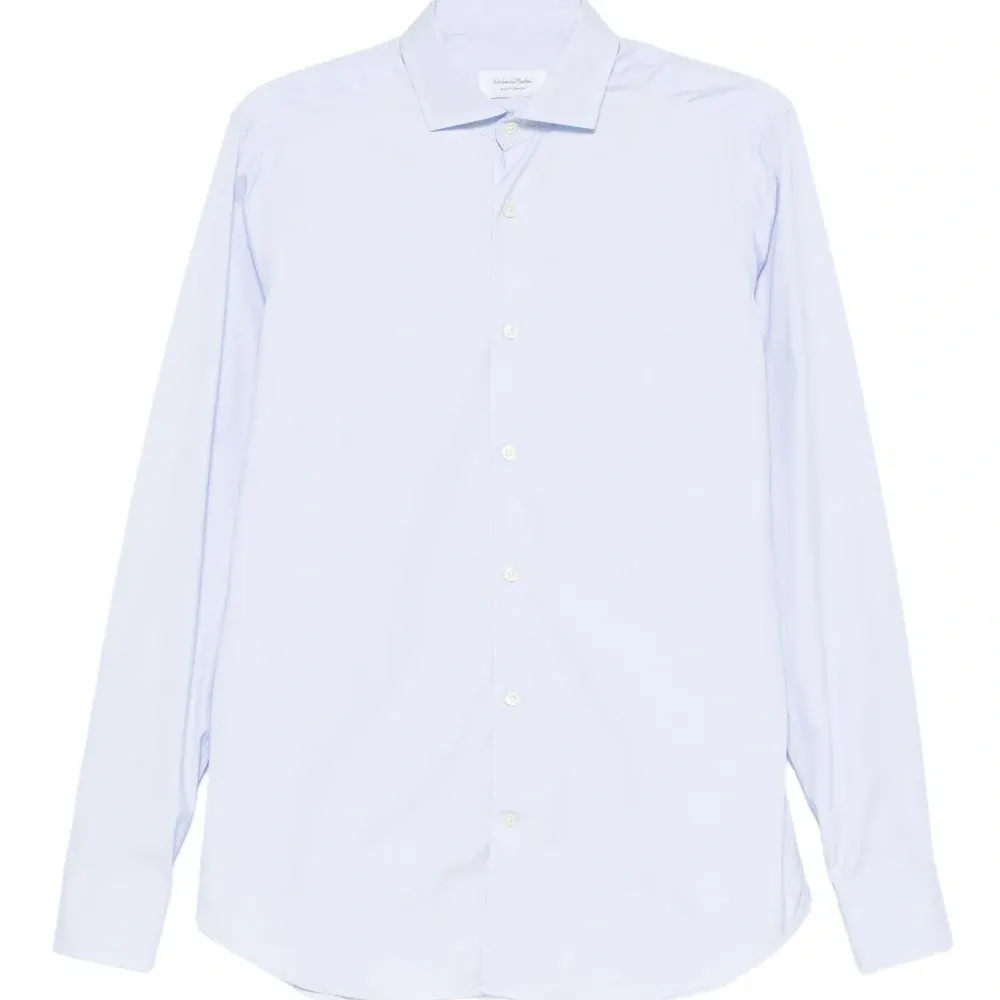 Рубашка на пуговицах