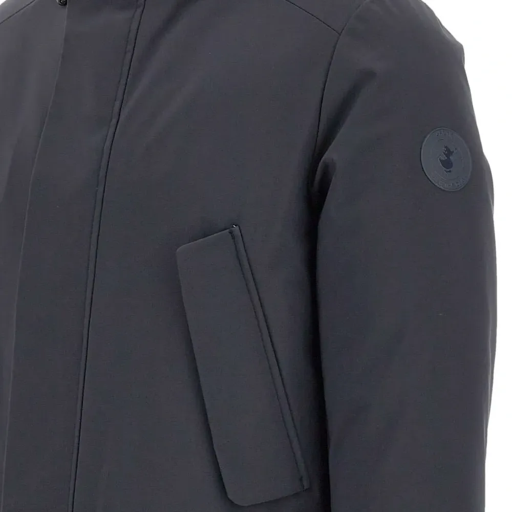 Утеплённая парка с капюшоном