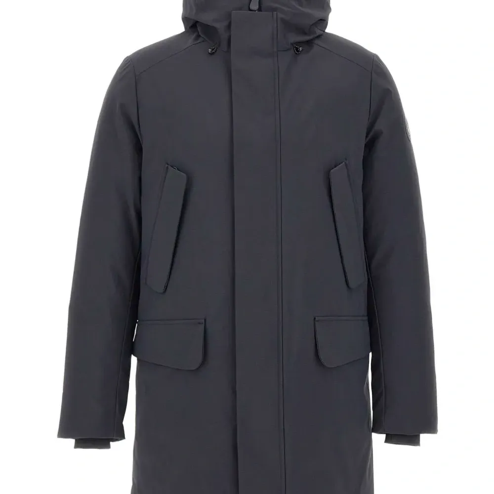 Утеплённая парка с капюшоном