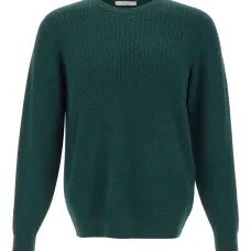 Классический свитер с круглым вырезом и косами