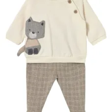 Спортивный костюм в клетку с аппликацией