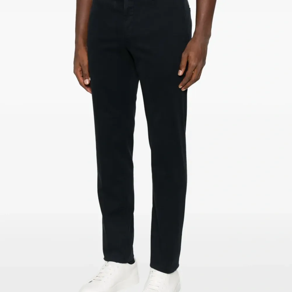 Брюки на эластичном поясе