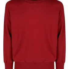 Свитер с круглым вырезом