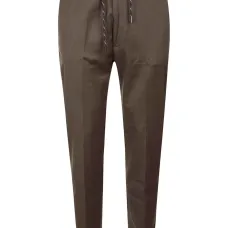 Брюки с завязкой на талии и накладными карманами с клапанами