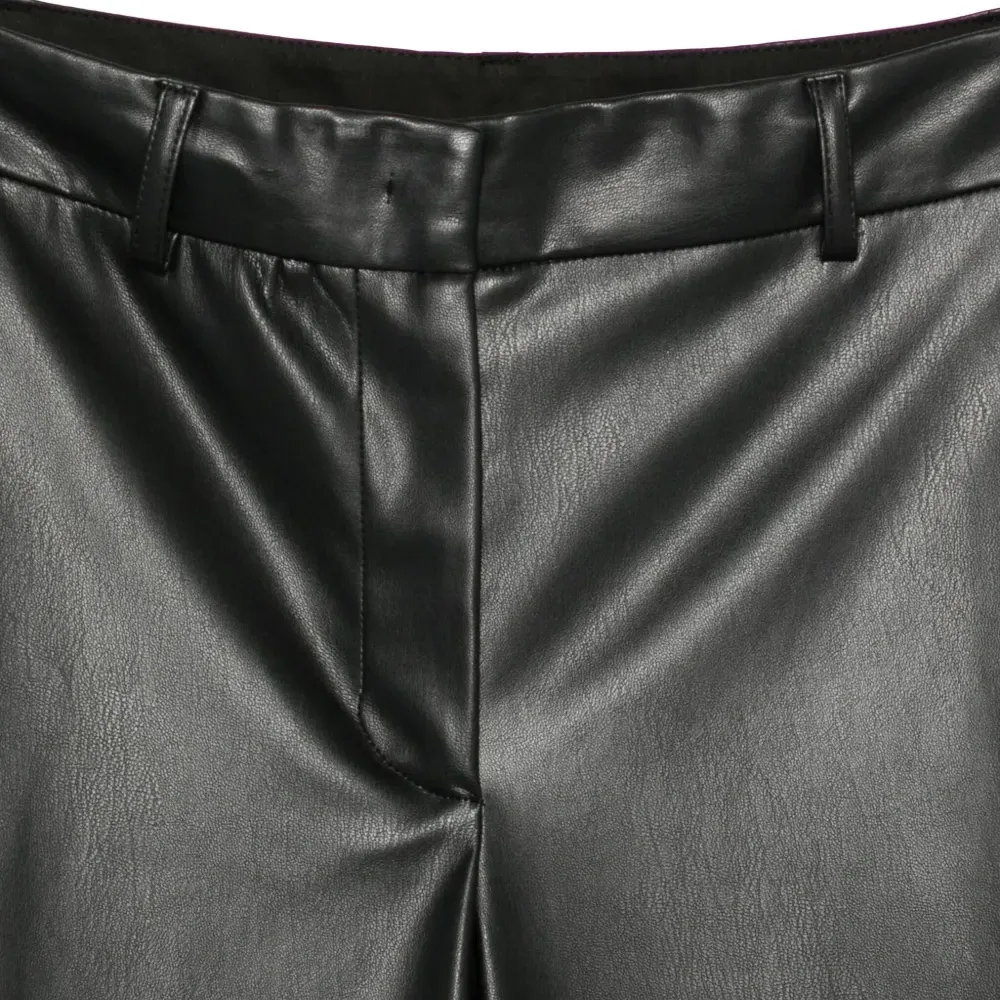 Брюки с ремешками