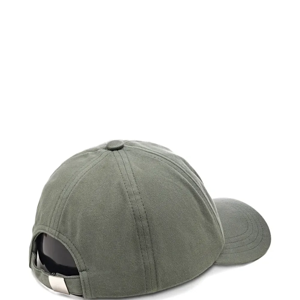 Кепка Moon Strawberry с вышивкой