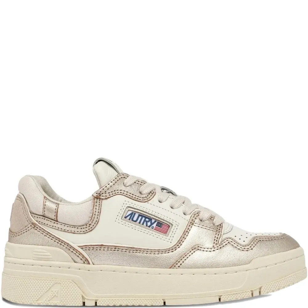 Кожаные кроссовки