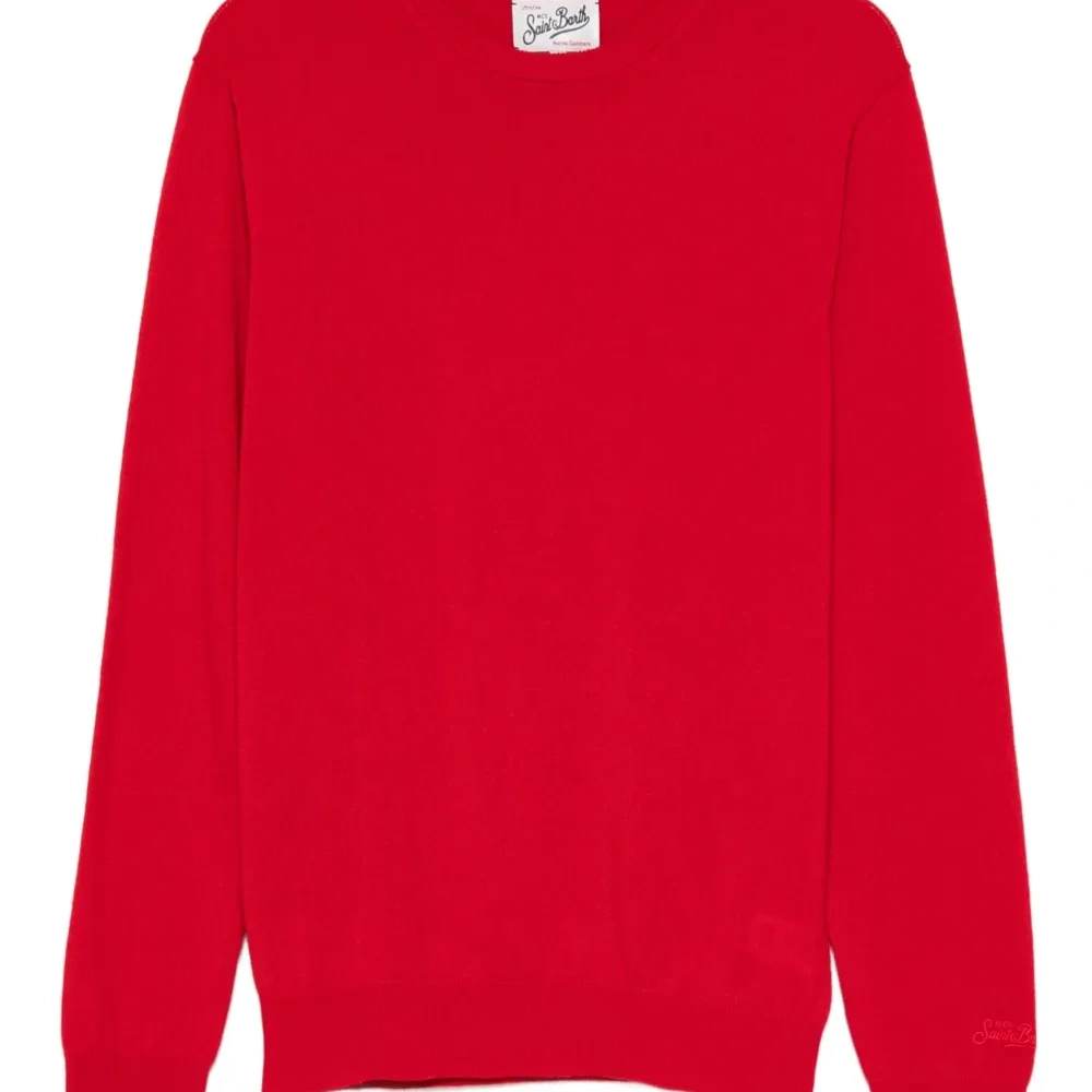 Свитер с круглым вырезом