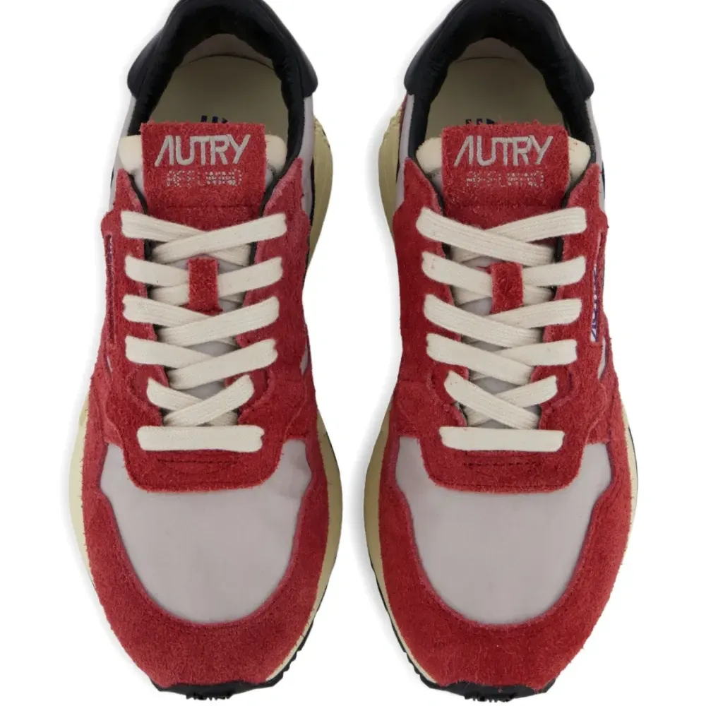 Кроссовки Reelwind с логотипом