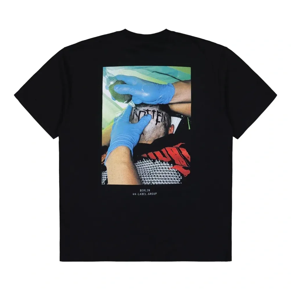 Футболка с графическим принтом