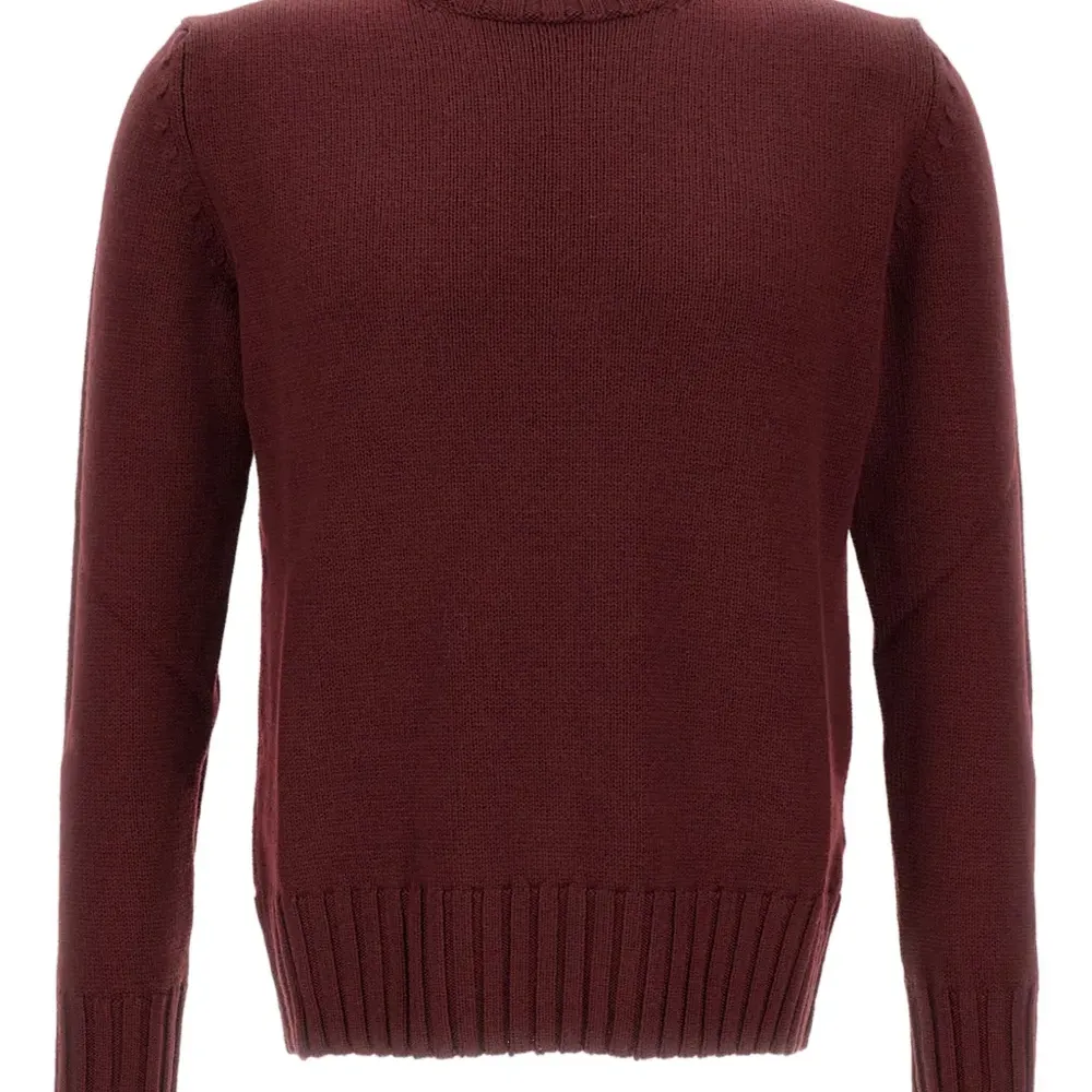 Рифлёный свитер с круглым вырезом