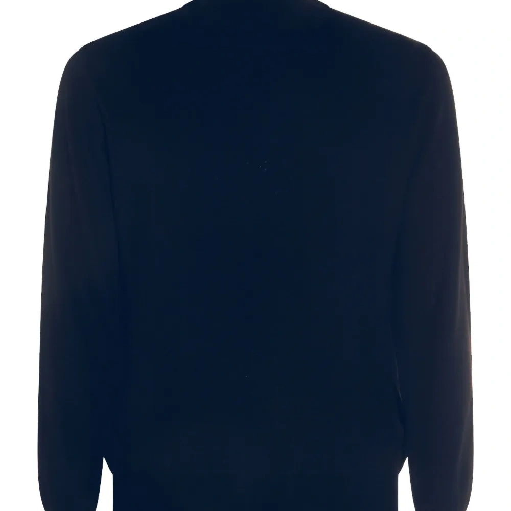 Свитер с воротником-стойкой