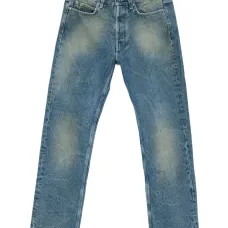 Джинсы на пуговицах