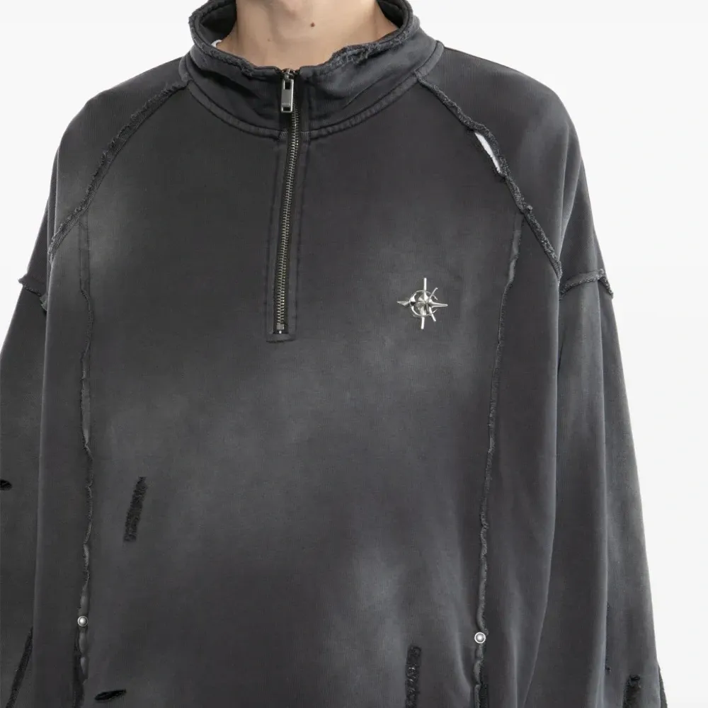 Толстовка с эффектом потертости