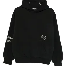 Худи с вышитым логотипом