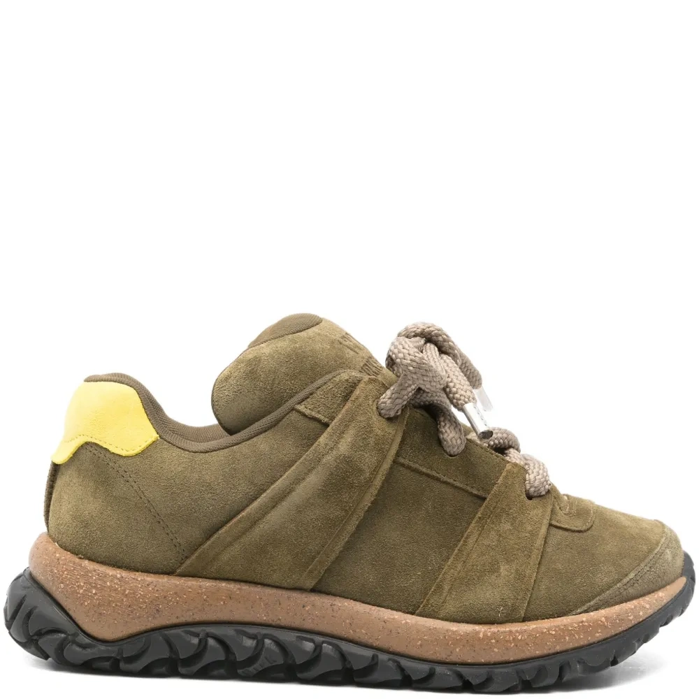 Кроссовки со вставками