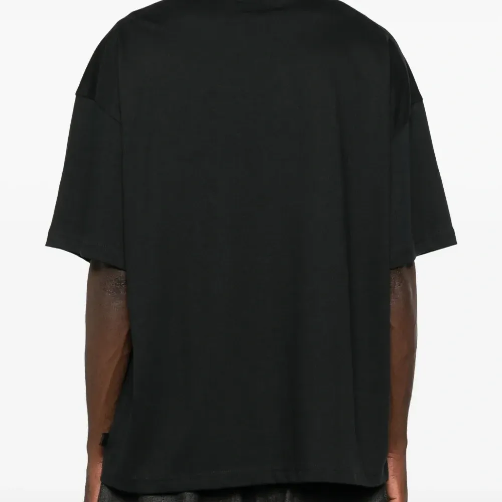 Футболка с короткими рукавами