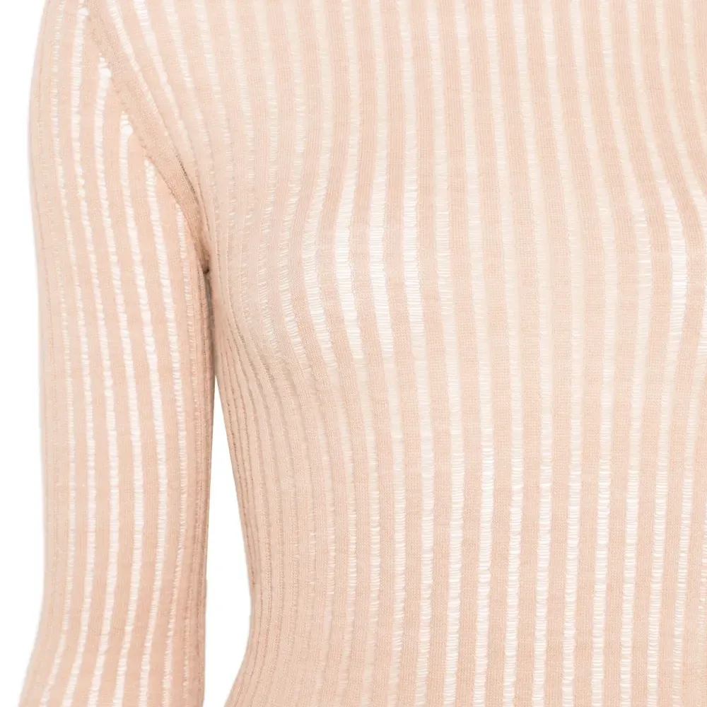 Свитер фактурной вязки