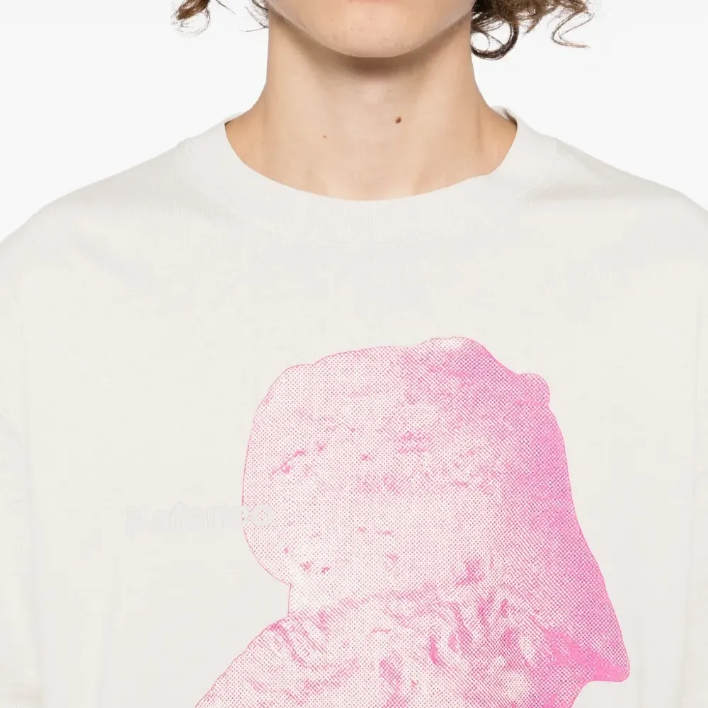 Футболка с графичным принтом