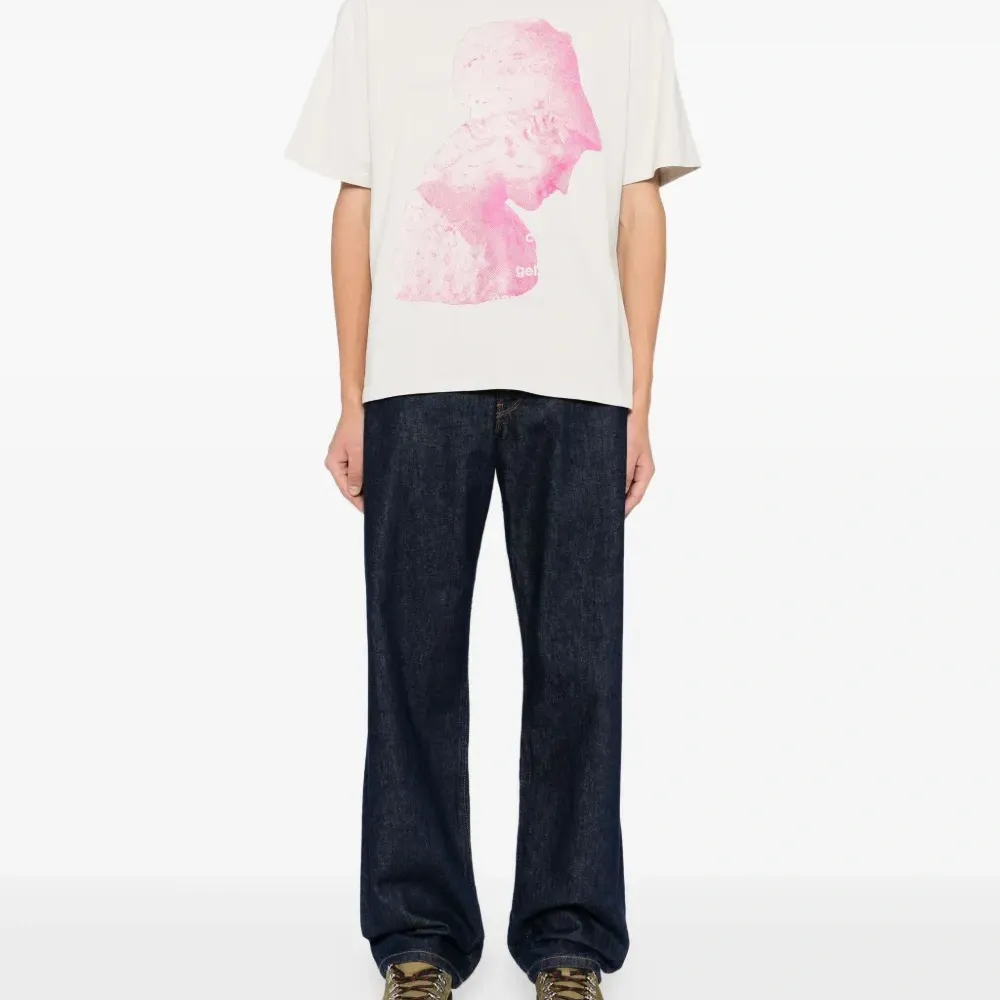 Футболка с графичным принтом