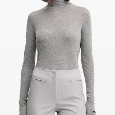 Трикотаж с высоким воротником Трикотаж с высоким воротником