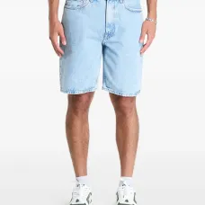 Джинсовые шорты