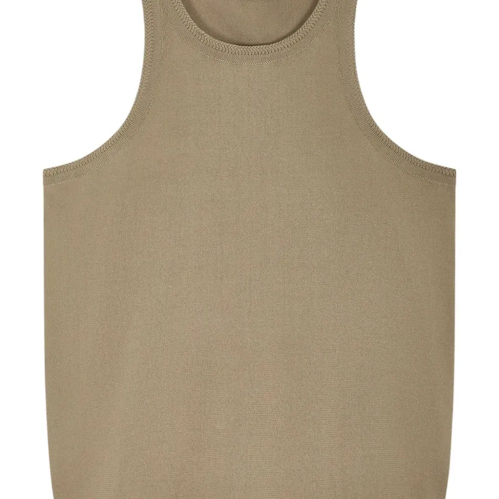 Безрукавка Arnes