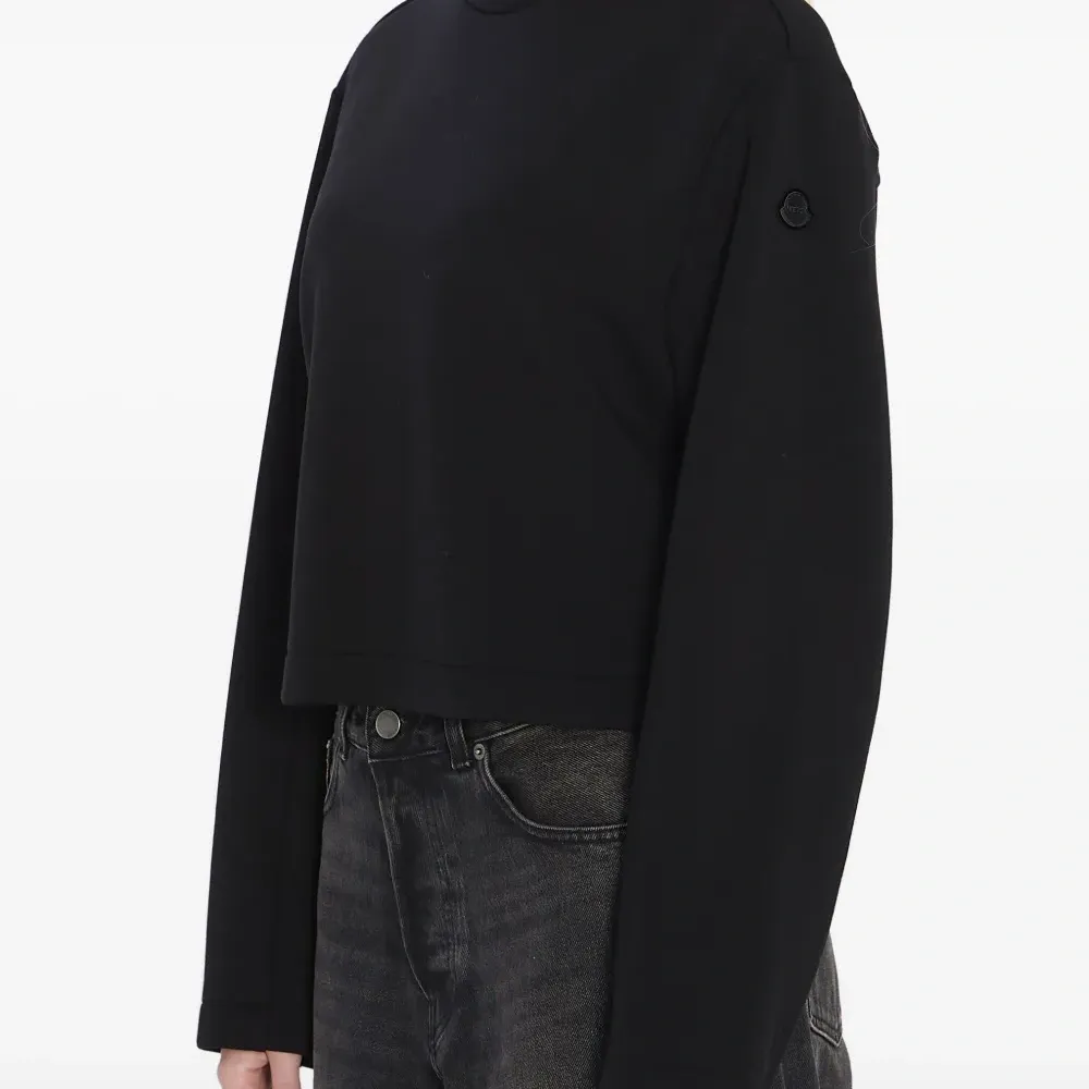 Толстовка с нашивкой-логотипом