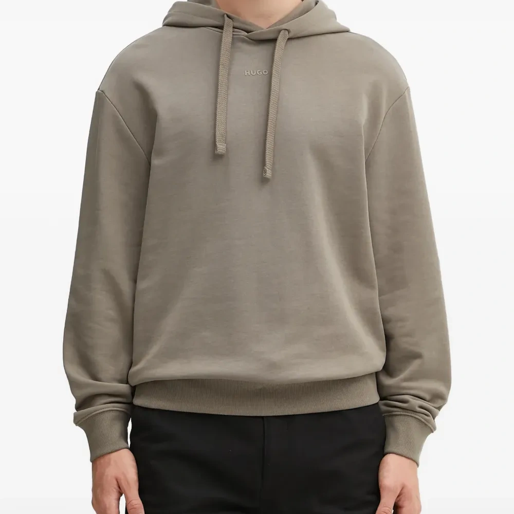 Худи с кулиской и логотипом