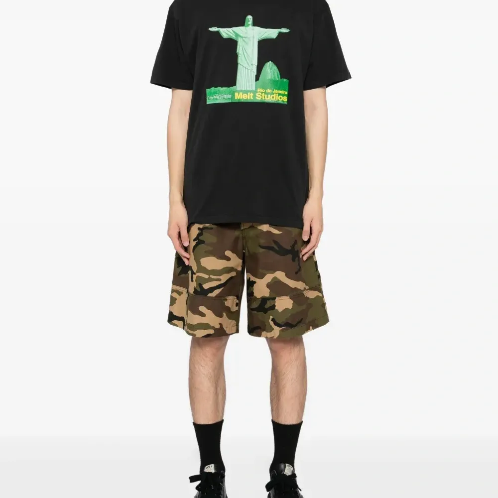 Футболка с принтом