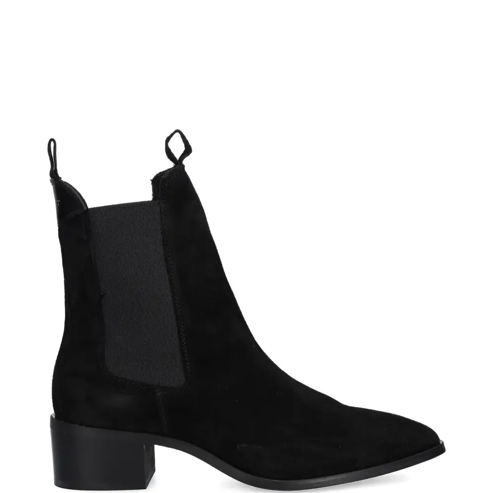 Сапоги St Broomly с заострённым мысом