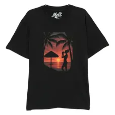 Футболка с графичным принтом