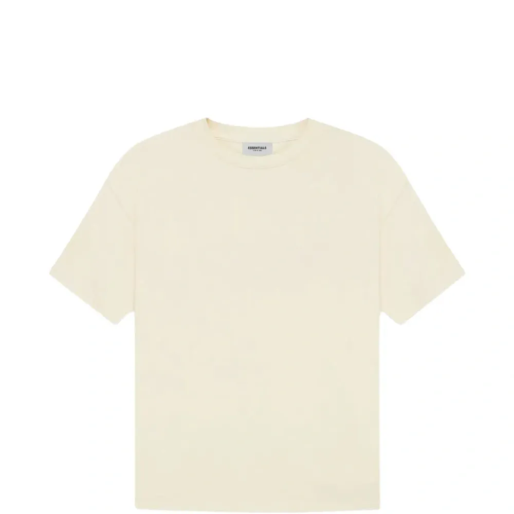 Футболка с логотипом