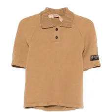 Трикотажное поло на пуговицах