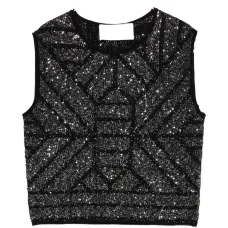Топ с украшением из пайеток