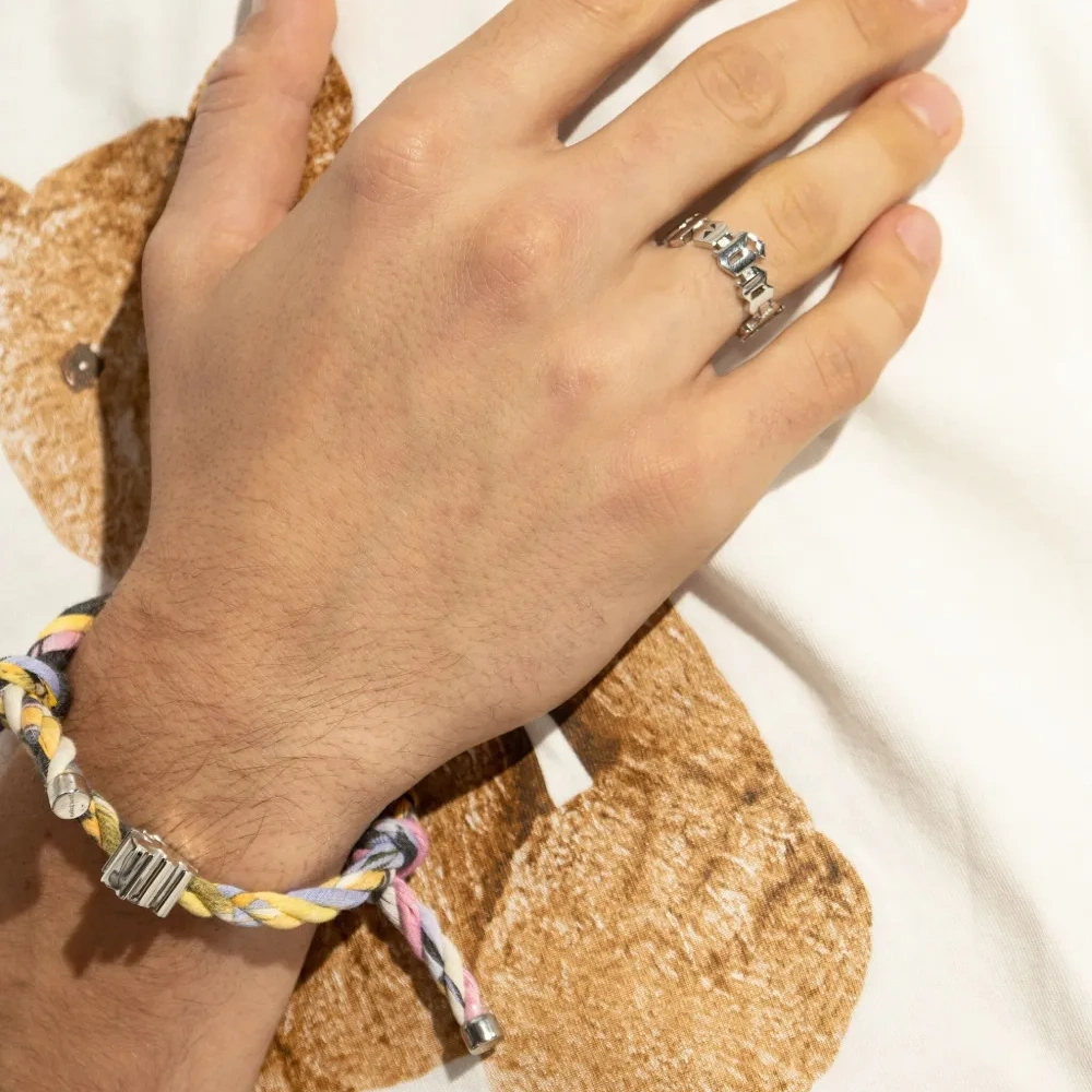 Кольцо с буквами