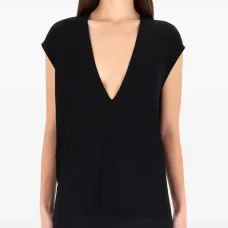 Топ с V-образным вырезом
