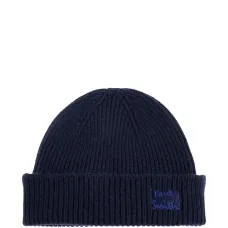 Вязаная шапка с вышитым логотипом