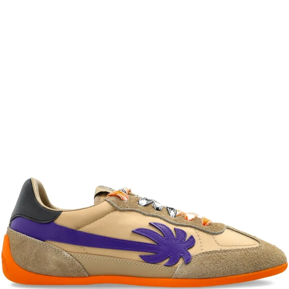 Кроссовки с аппликацией в виде пальмы